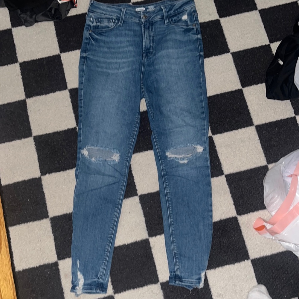 skinny jeans